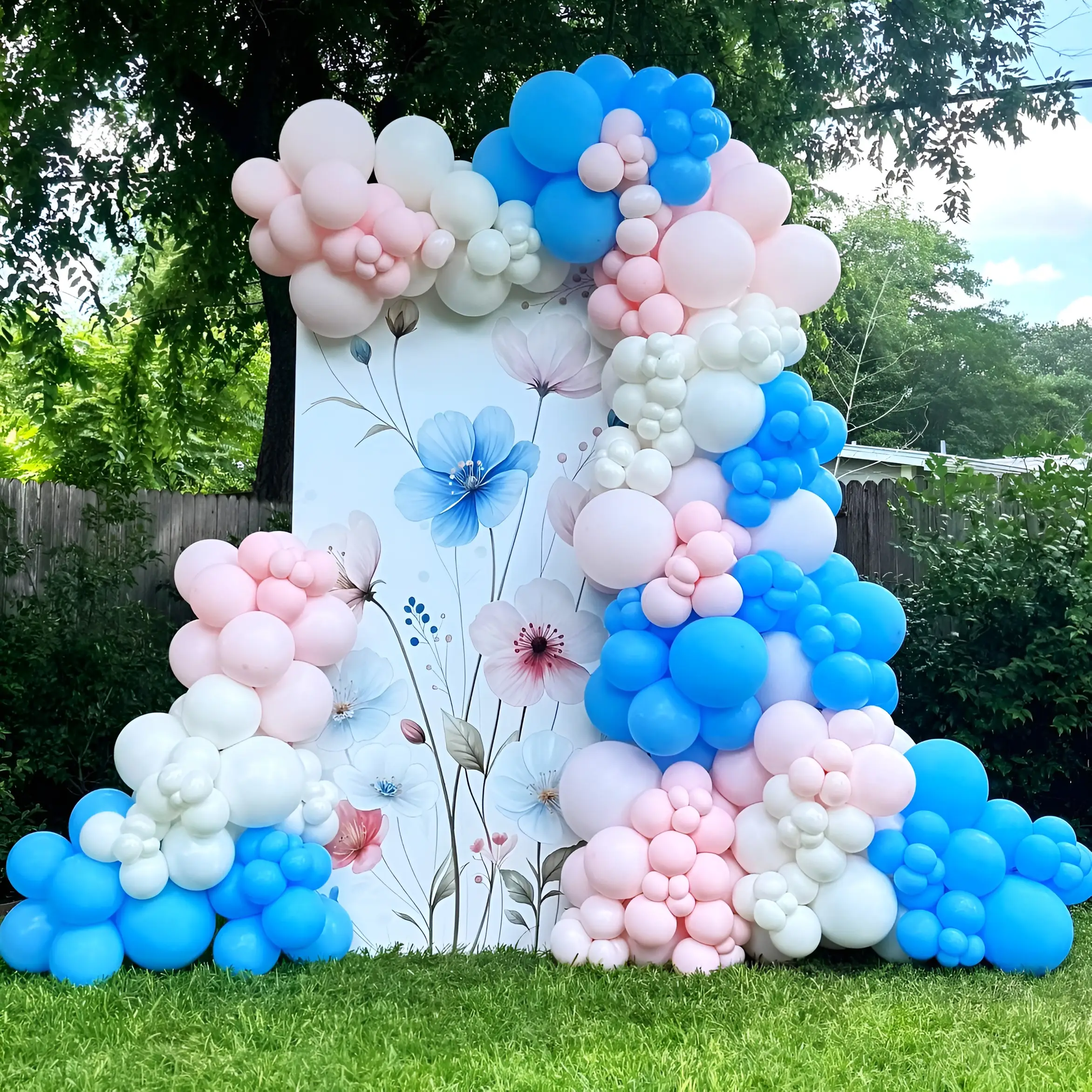 He Or She Baby Shower Decoration